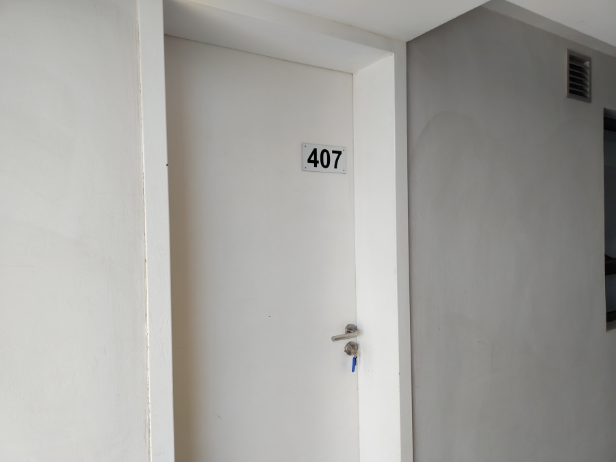 To Let 2 Bedroom Property for Rent in Zonnebloem Western Cape